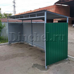 Крыша и боковины выполнены из профнастила, каркас из профильной трубы